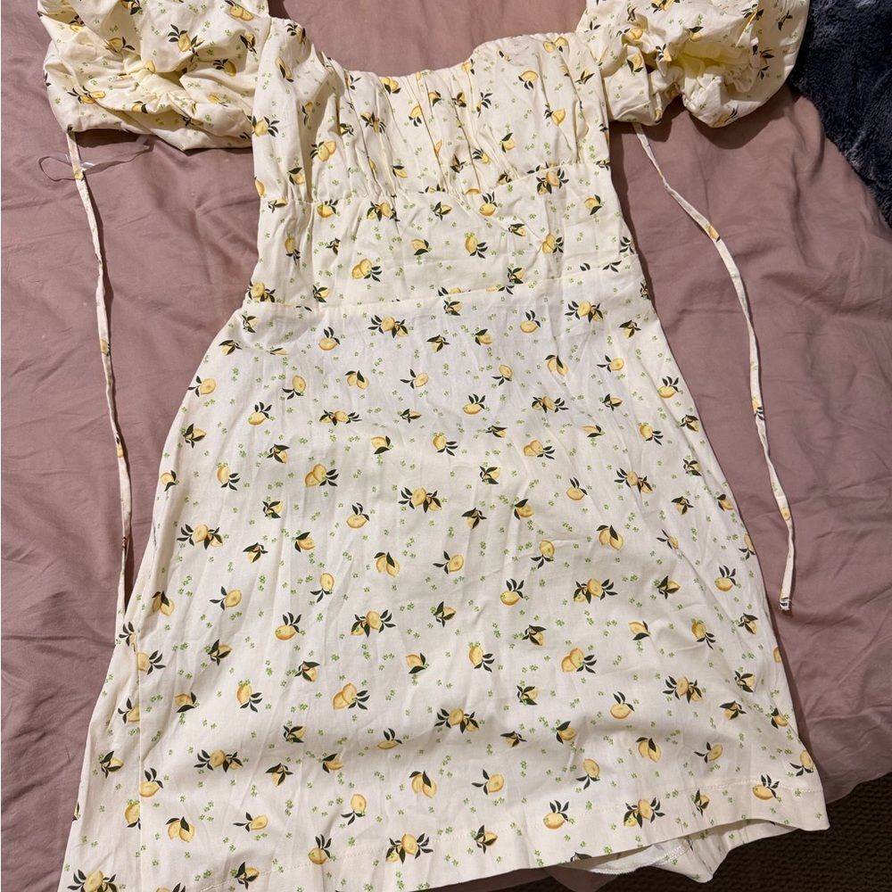 Ardene Lemon Print Dress with Puff Sleeves M with tags